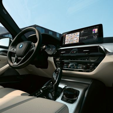 Cockpit BMW 5 Series Touring G31 Cockpit BMW 5 Series Touring G31 Facelift 2020 Sophisto Grey interior