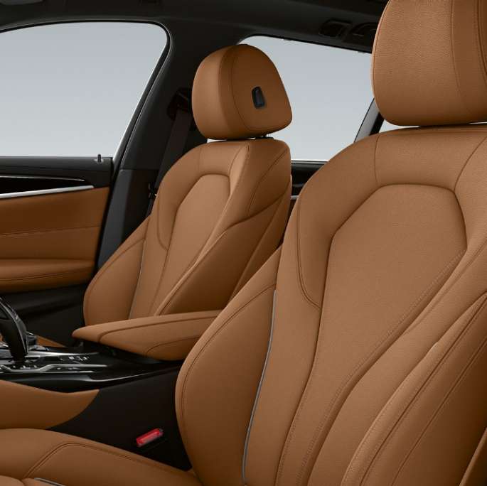 Upholstery BMW 5 Series Touring G31 M Sport package Upholstery in Leather 'Dakota' Cognac exclusive stitching BMW 5 Series Touring 530e G31 2020 M Sport package interior