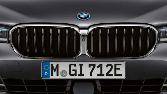 BMW kidney grille BMW 5 Touring G31 BMW kidney grille BMW 5 Series Touring G31 Facelift 2020 close-up front