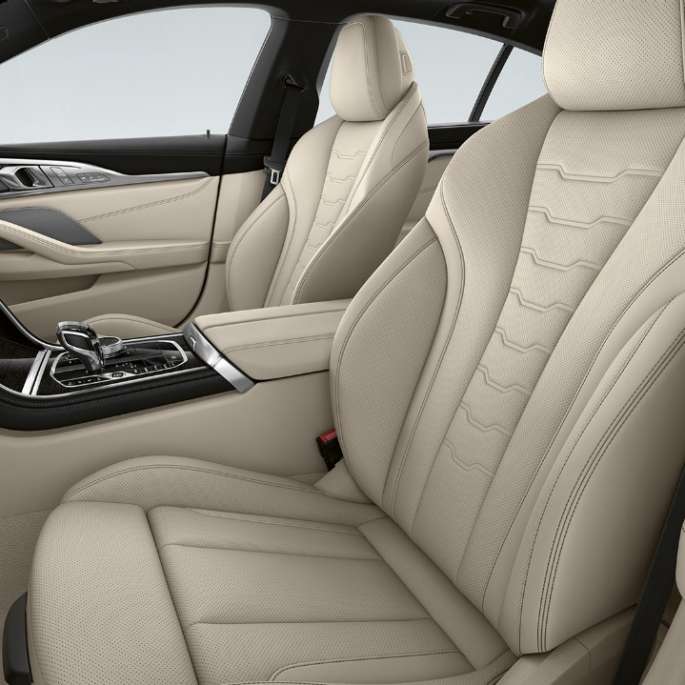 Base model interior equipment BMW 8 Series Gran Coupé, base model interior equipment