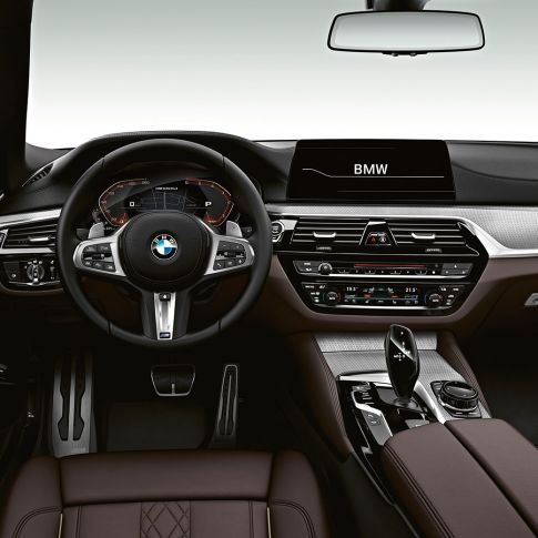 Cockpit BMW M550d xDrive Touring Cockpit BMW M550d xDrive Touring G31 interior