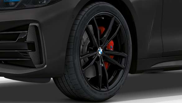 M Sport brake BMW M440i xDrive Convertible G23 2020 M Sport brake BMW M440i xDrive Convertible G23 2020 detail light alloy wheels