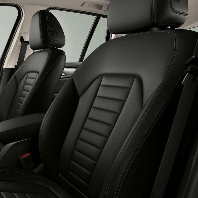 BMW iX3 G08 Model “Inspiring” sport seats in leather 'Vernasca' Mocha BMW iX3 G08 2020 Model “Inspiring” sport seats for driver and front passenger in leather 'Vernasca' Mocha interior