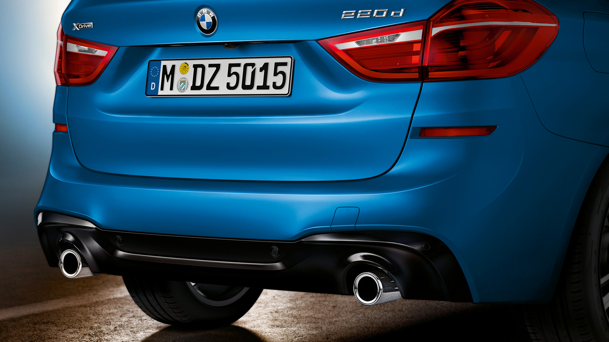 Rear section BMW 2 Series Gran Tourer Rear section BMW 2 Series Gran Tourer F46 Facelift 2018 Misano Blue metallic close-up rear