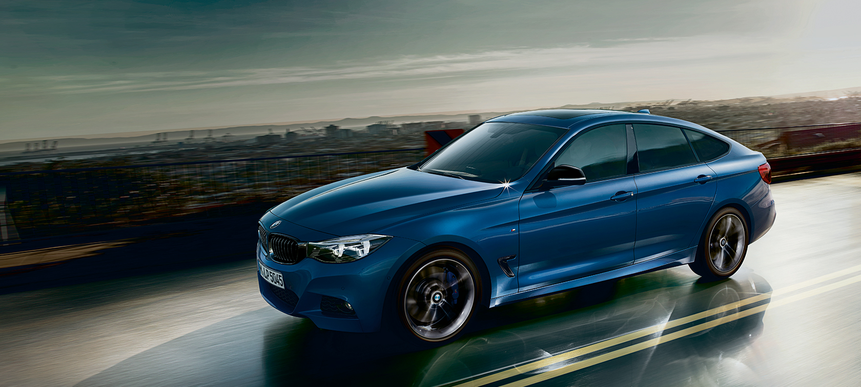 BMW 3 Series Gran Turismo, driving shot BMW 3 Series Gran Turismo, driving shot