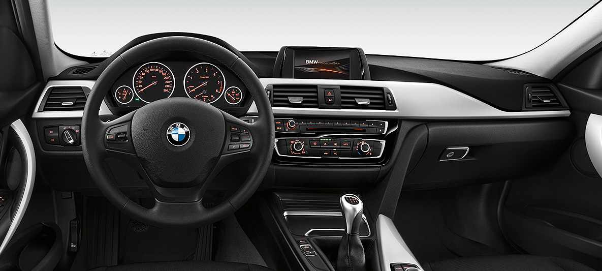 BMW 3 Series Touring : Models & Equipment