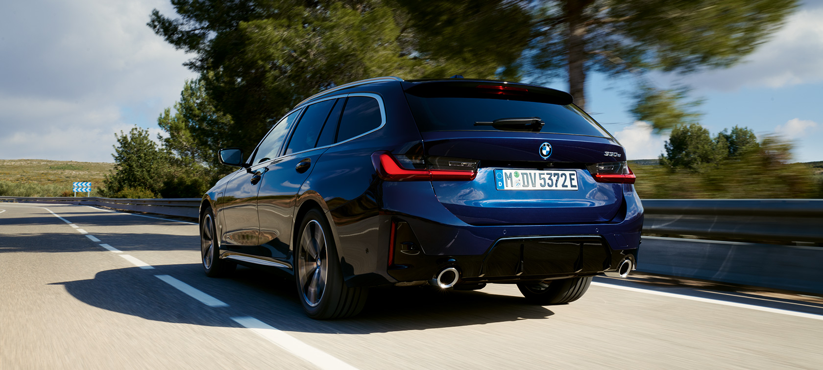 BMW 3 Series Touring LCI G21 exterior design video BMW 3 Series Touring LCI G21 exterior design video