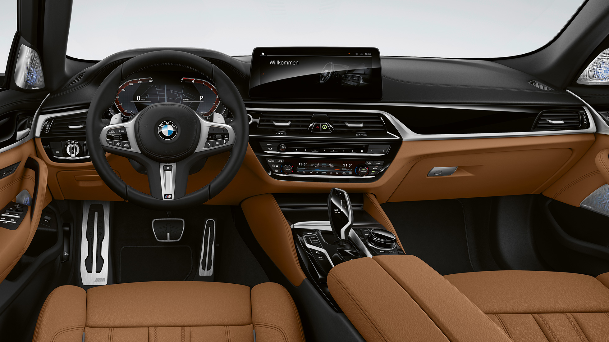 Cockpit BMW 5 Series Touring G31 M Sport package Cockpit BMW 5 Series Touring 530e G31 2020 M Sport package Leather 'Dakota' Cognac exclusive stitching with piping in contrast interior