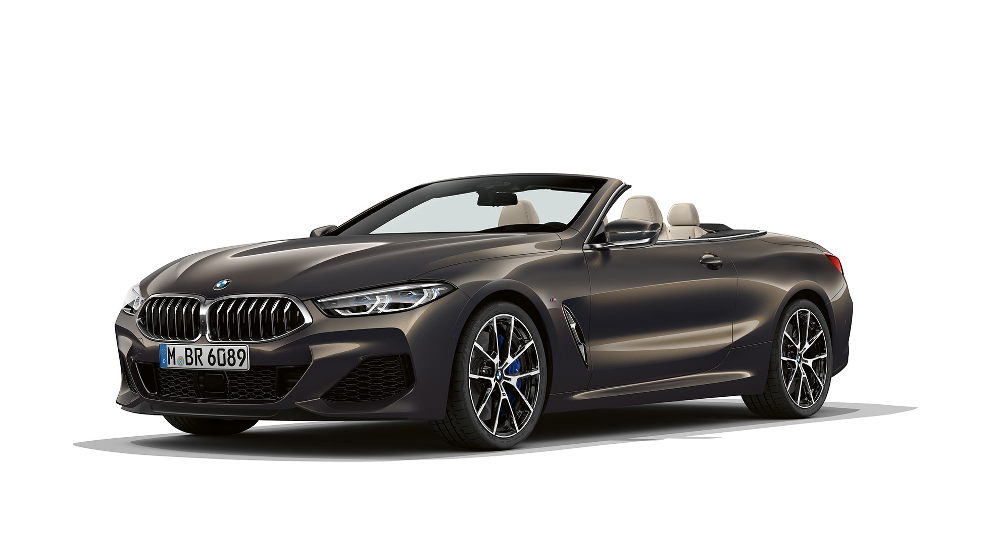BMW M850i xDrive, Dravit Grey metallic, three-quarter view front.,BMW M850i xDrive, Dravit Grey metallic, three-quarter view front. BMW M850i xDrive, Dravit Grey metallic, three-quarter view front.,BMW M850i xDrive, Dravit Grey metallic, three-quarter view front.