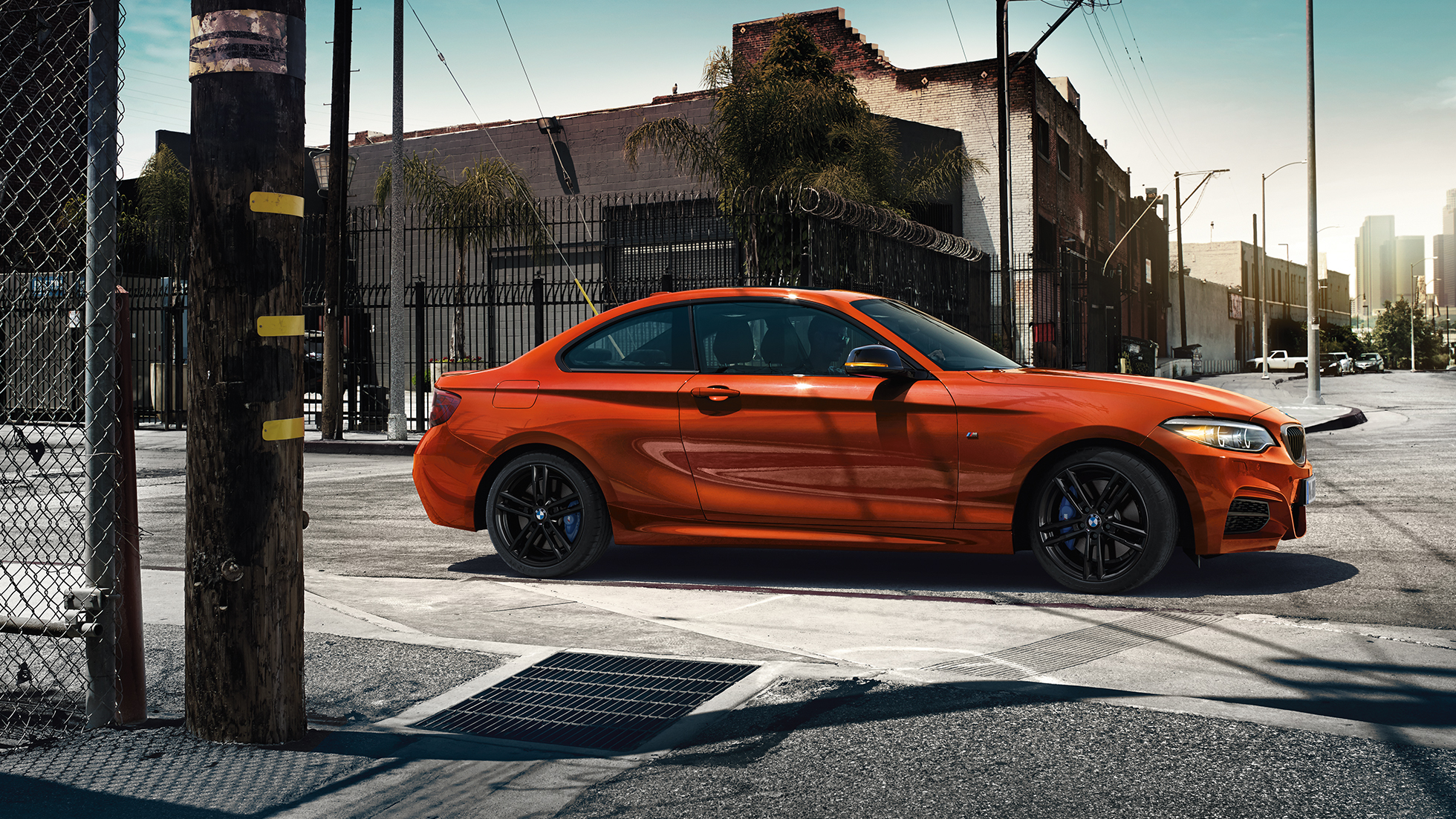 Vehicle design BMW M240i Coupé Vehicle design BMW M240i Coupé F22 2017 Sunset Orange metallic side view