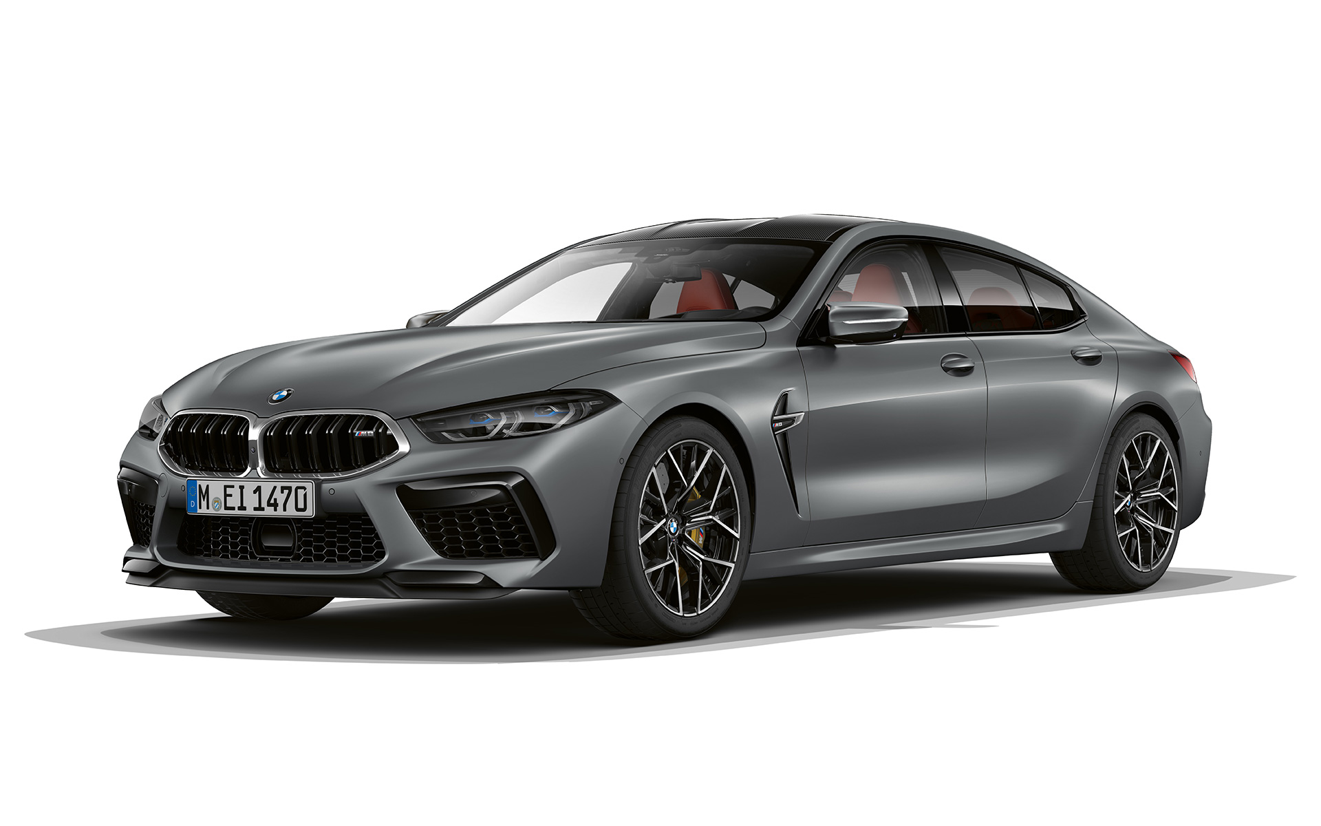 three-quarter front view BMW M8 Gran Coupé F93 LCI Facelift 2022 BMW M8 Gran Coupé F93 LCI Facelift 2022 BMW Individual Frozen Pure Grey metallic three-quarter front view