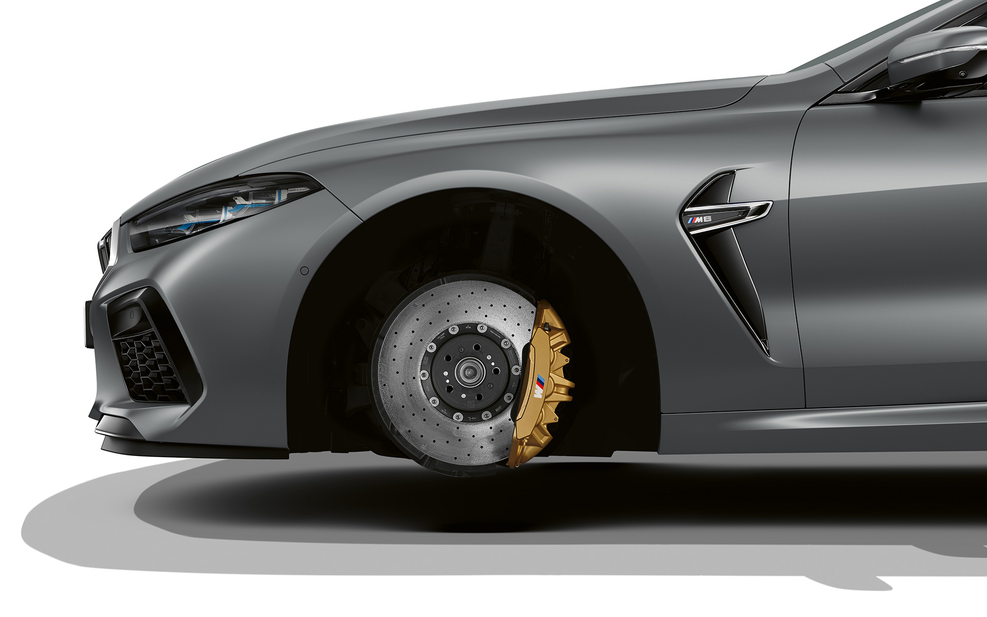 M Carbon ceramic brake BMW M8 Gran Coupé F93 LCI Facelift 2022 BMW M8 Gran Coupé F93 LCI Facelift 2022 BMW Individual Frozen Pure Grey metallic M Carbon ceramic brake without tires