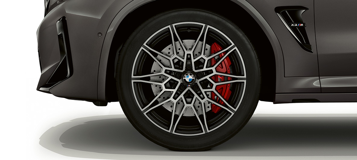 BMW X3 M Individual light alloy wheel F97 LCI Facelift 2021 BMW X3 M Individual F97 LCI Facelift 2021 Grigo Telesto light alloy wheel close-up