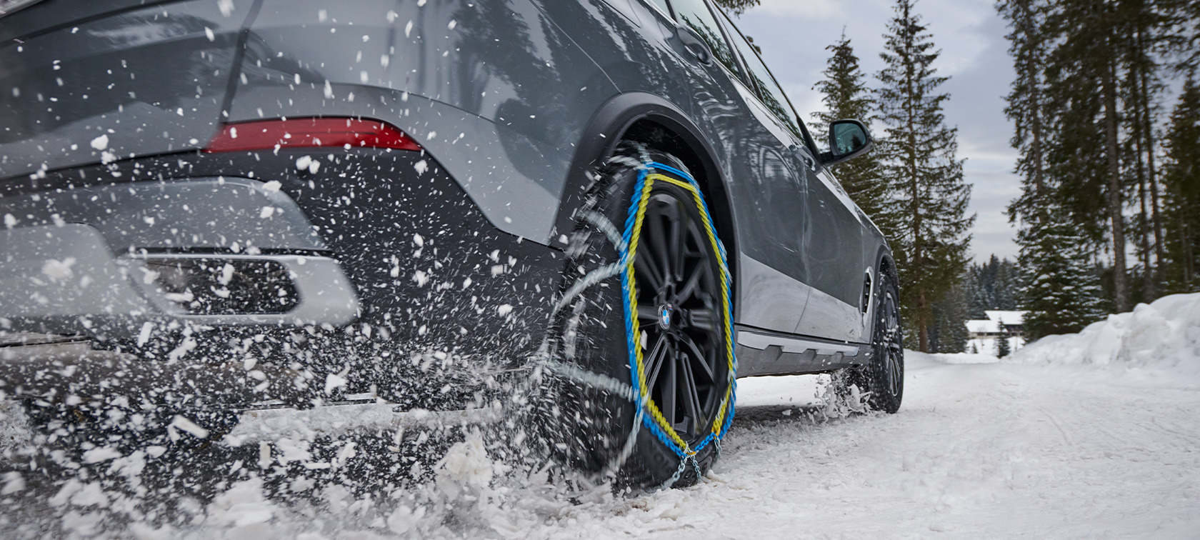 BMW snow chains Wheels and tyres Original BMW Accessories for autumn and winter BMW snow chains Wheels and tyres Original BMW Accessories for autumn and winter
