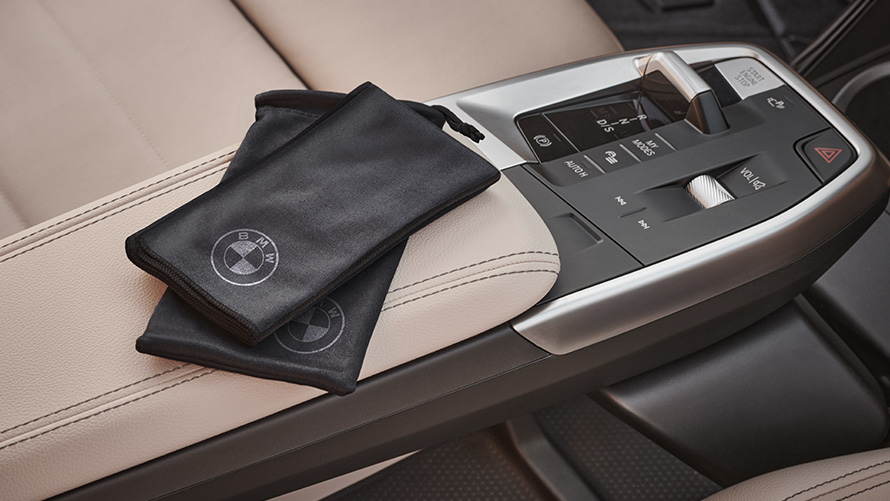 Genuine BMW accessories for spring and summer | BMW.com.cy