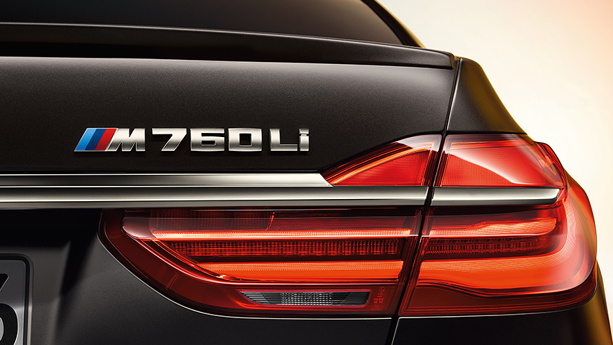 BMW M760Li Rear Badge – Signature M Performance Model Marking BMW M760Li rear badge and taillight showcasing M Performance model designation