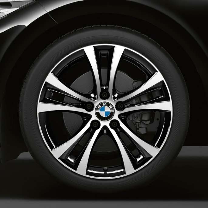 BMW 2 Series Coupé, Model Sport Line wheels