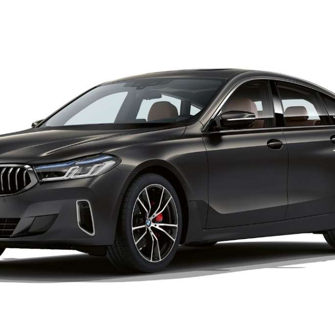 BMW 6 Series Gran Turismo G32 640d xDrive 2020 Luxury Line Dravit Grey three-quarter front view